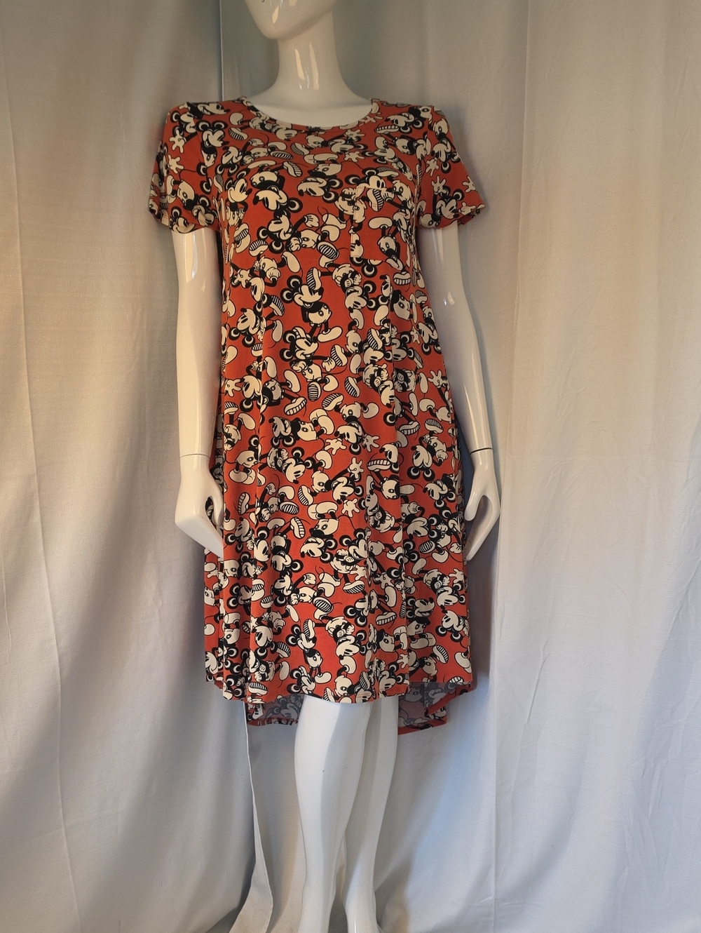 LuLaRoe Coral Mickey Mouse High-Low Black & White Print Swing Dress Size Large